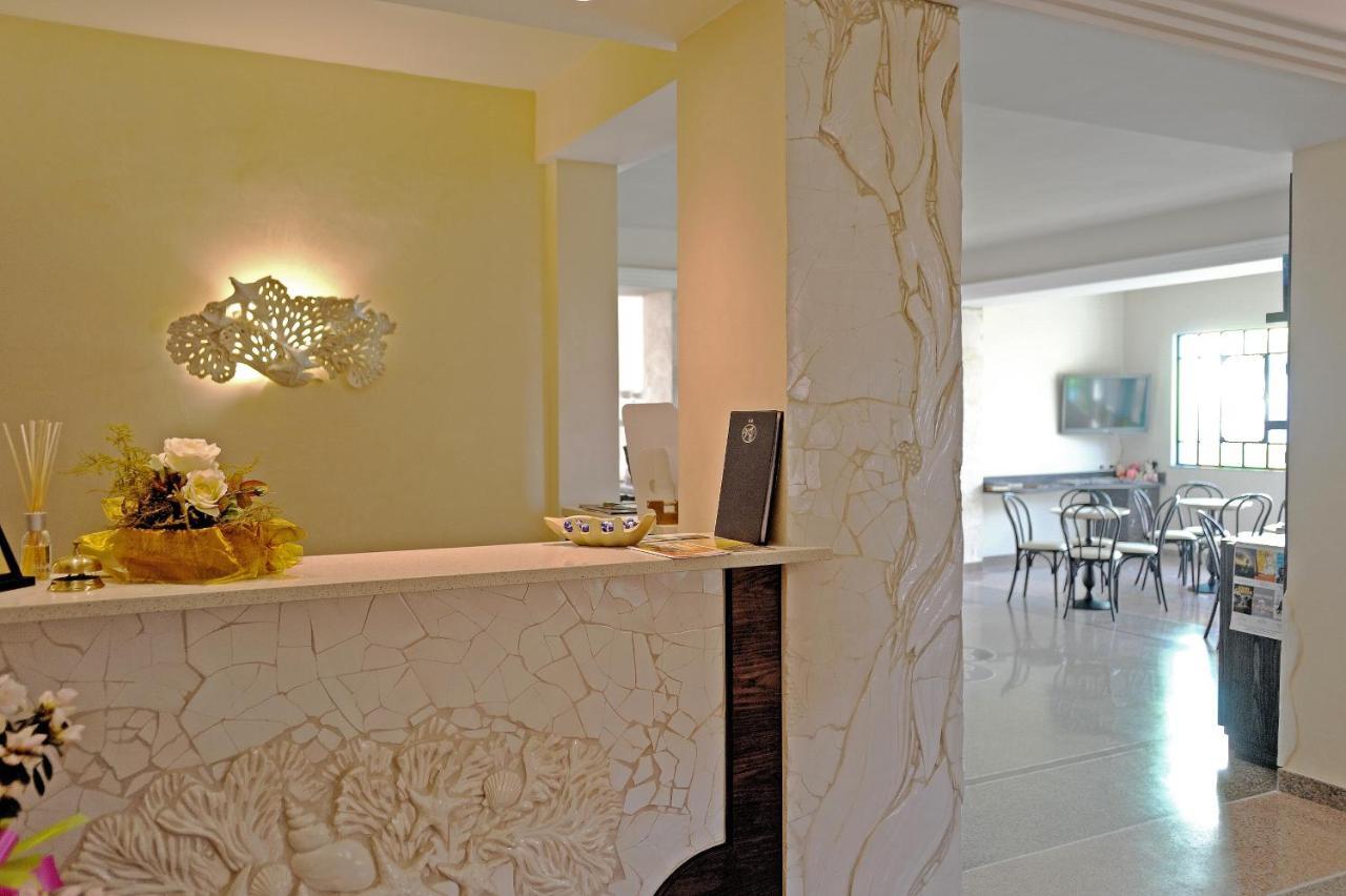 Hotel Villa Centa Varazze Exteriör bild